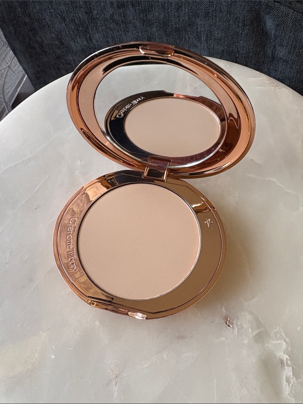 Charlotte Tilbury Pressed Setting Powder in 1 FAIR/ CLAIR ✨NWOB✨